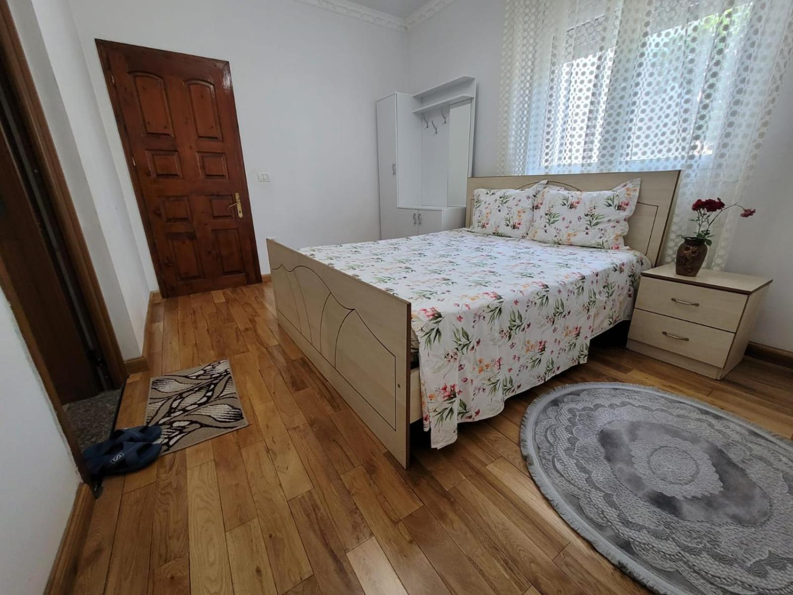 Private Room On A Shared Apartament Near Durres Beach Buitenkant foto